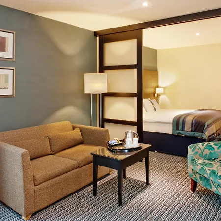 Birmingham Airport - Nec By Ihg 4* Bickenhill