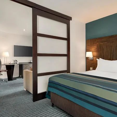 Birmingham Airport - Nec By Ihg Hotel